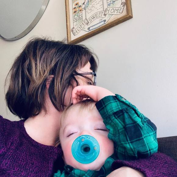 Meet your Posher, Amber - Picture 1 of 1